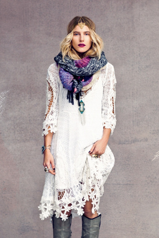 Mi Amore Lace Dress