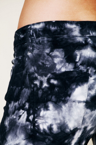 Black Tie Dye