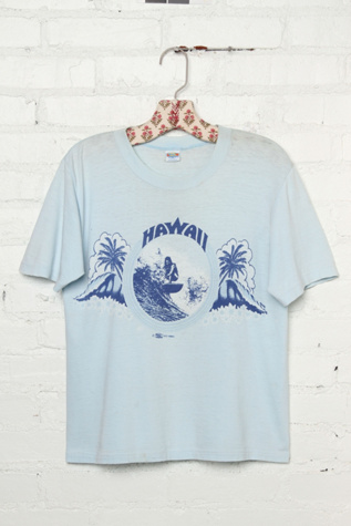 Vintage 1970s Hawaii Graphic Tee in Vintage-Loves-vintage-tees