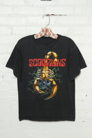 Vintage Scorpions 1988 Tee in vintage-loves-clothes