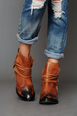 Outpost Ankle Boot