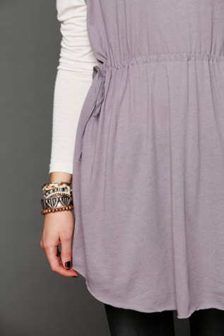 Charcoal / White