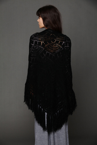 Graphic Fringe Shawl
