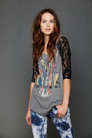 We The Free Renegade Raglan