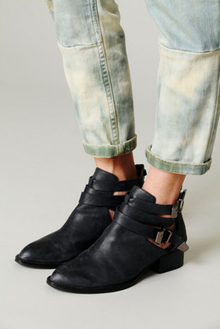 Overland Ankle Boot