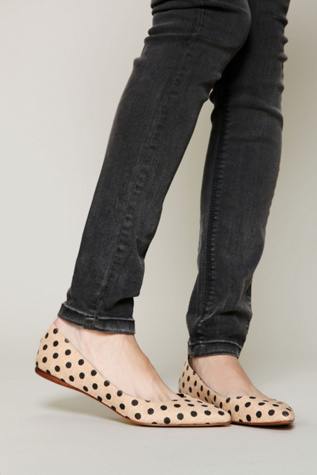 Natural Dots