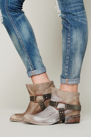 Quartz Ankle Boot