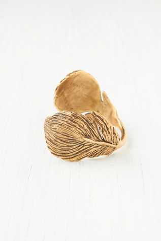 Peacock Feather Cuff in accessories-jewelry-bracelets
