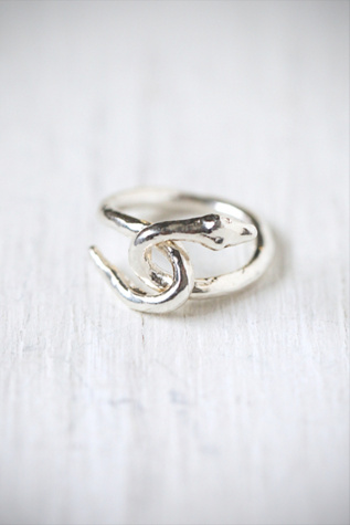 e.m. noir Silver Snake Ring in jewelry