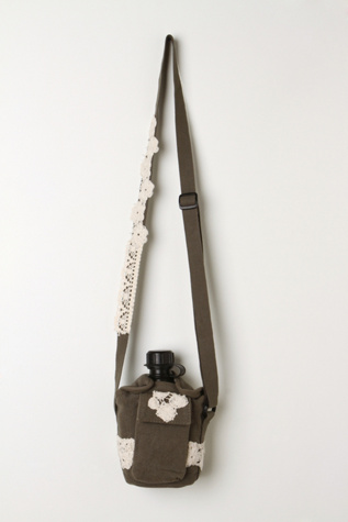 Canvas & Crochet Canteen