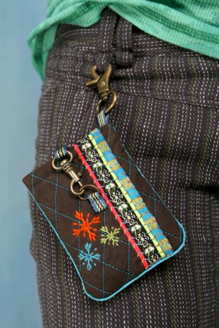 Sporty Snowflake Ipod Holder