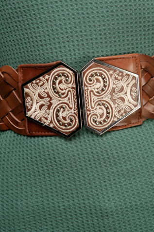 Brown/Ivory