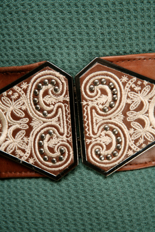 Brown/Ivory