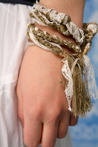 Ivory/Gold