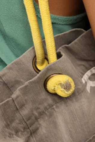Grey/Yellow
