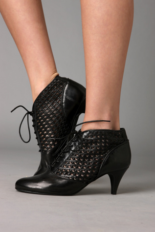 Fluke Ankle Bootie